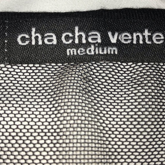 Cha Cha Vente Sheer Floral Embroidered Gathered Back Black Tee Med - Picture 4 of 7